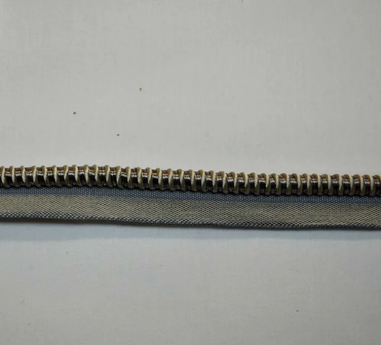 5770 6817 Grey Lip Cord