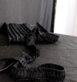 FM500 31 Black Brush Fringe