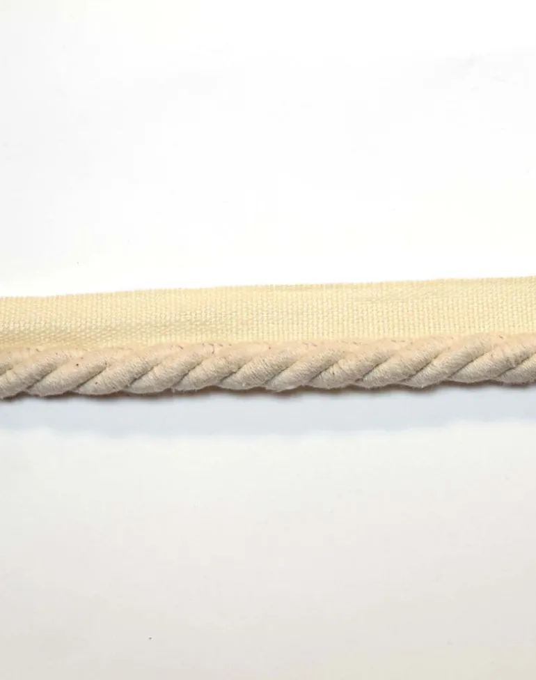 HT1575 Cream Lip Cord Trim