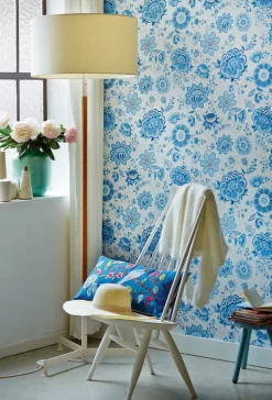 Kali Light Blue Folklore Chintz Wallpaper