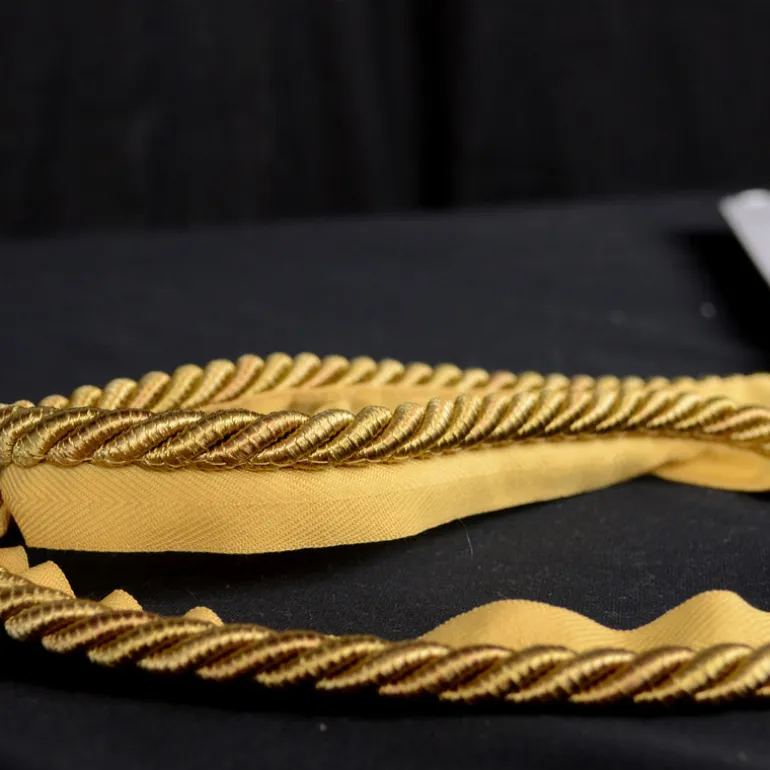 Mulberry BC10003 61 Gold Lip Cord Trim